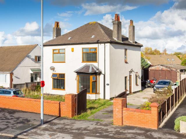 House for sale in Higher Bartle, Lancashire