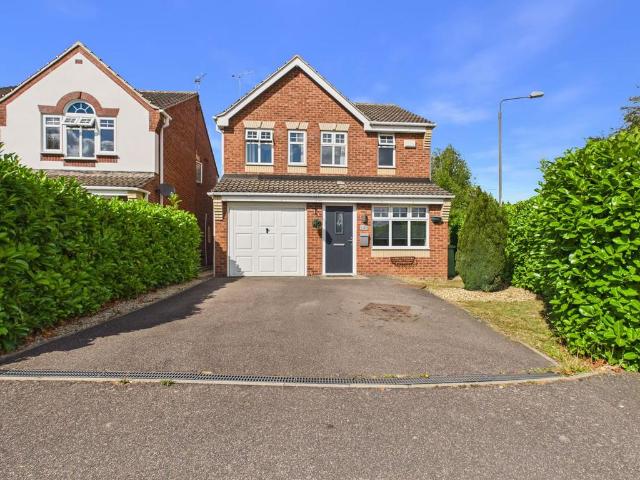 House for sale in Elmton, East Midlands