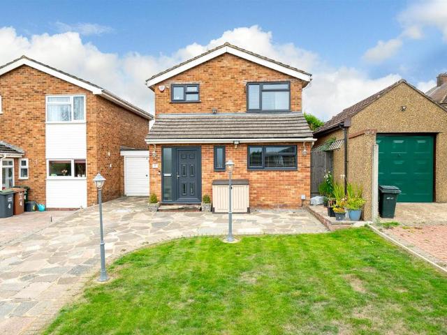 House for sale in Batchworth, Hertfordshire