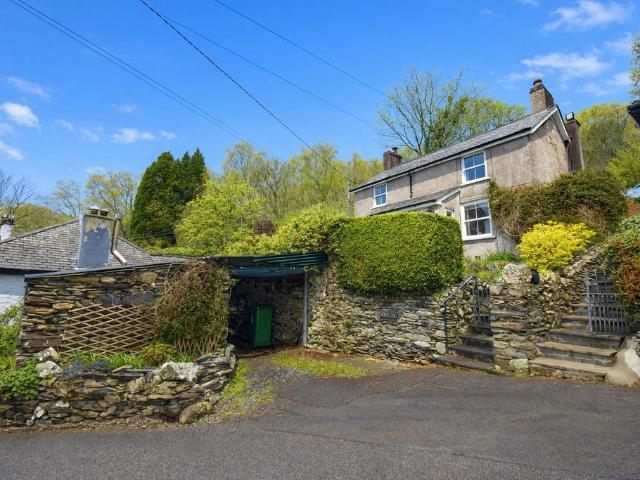 House for sale in Beddgelert, Wales