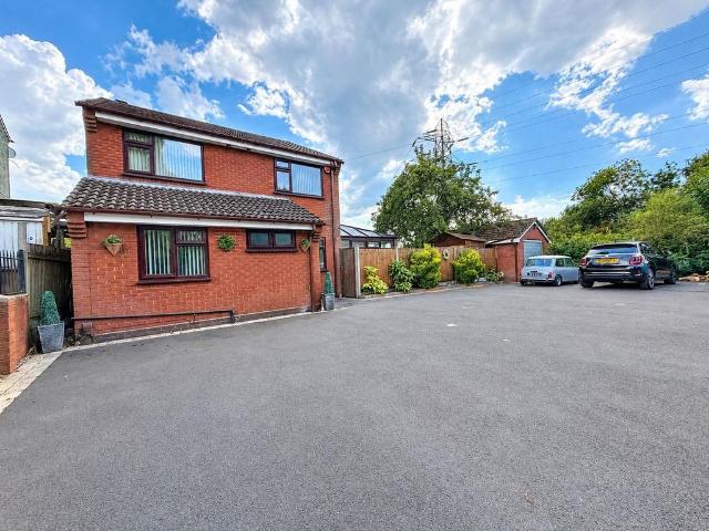 House for sale in Bloxwich, Walsall