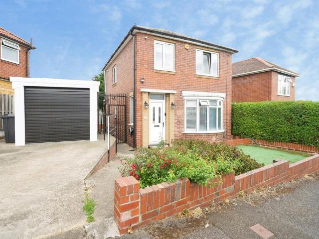 House for sale in Ardsley, South Yorkshire