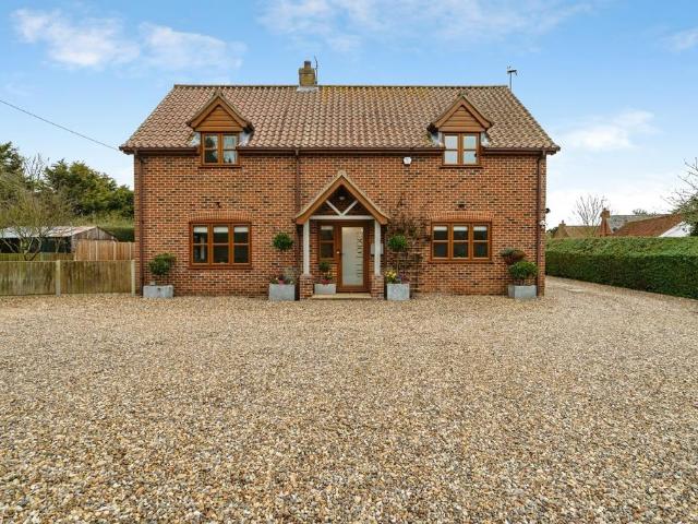 House for sale in Stokesby with Herringby, Stokesby