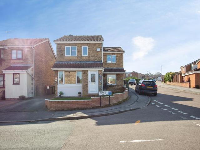 House for sale in Bramley, South Yorkshire