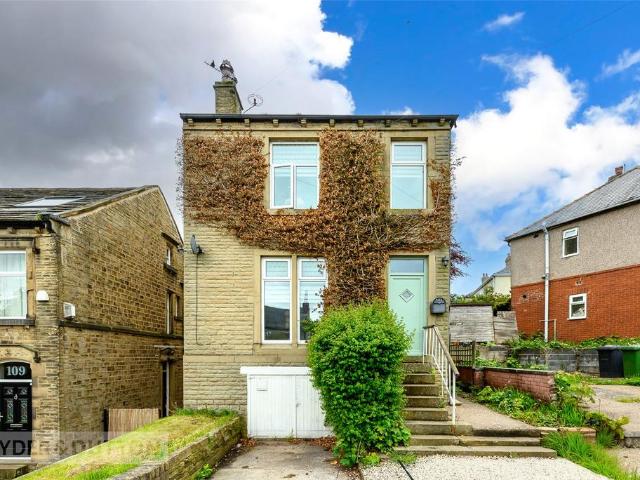 House for sale in Cowcliffe, Huddersfield