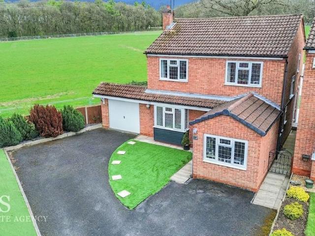 House for sale in Spondon, East Midlands