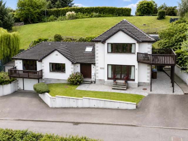 House for sale in Strathpeffer, Scotland