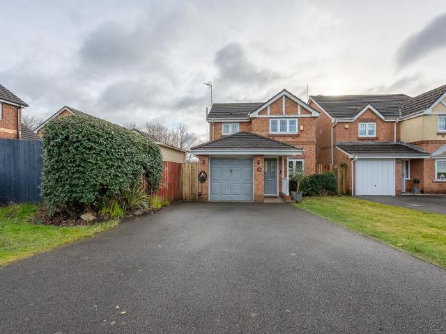 House for sale in Tanhouse, Roby Mill