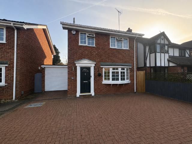 House for sale in Leighton-Linslade, Leighton Buzzard