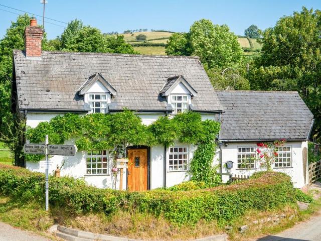 House for sale in Shropshire