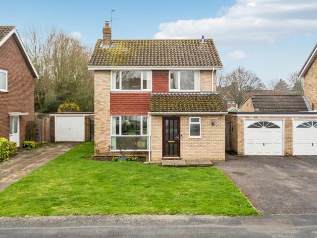 House for sale in Cox Green, Maidenhead