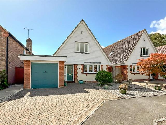 House for sale in Rustington, Arun