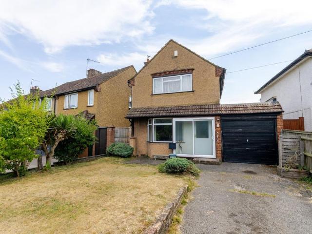 House for sale in Batchworth, Hertfordshire
