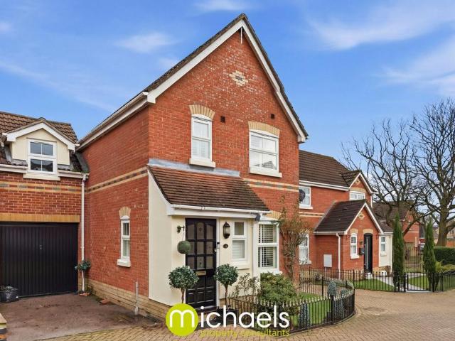 House for sale in Highwoods, Fordham Heath