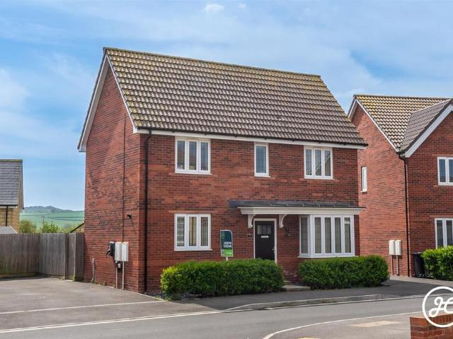 House for sale in North Petherton, Somerset