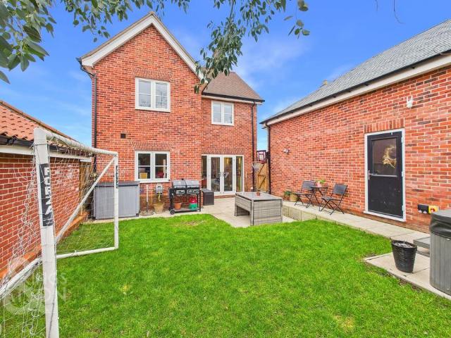 House for sale in Trowse with Newton, Burgh St Peter