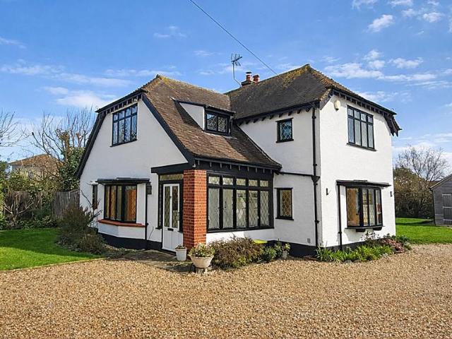 House for sale in Beltinge, The Bridge