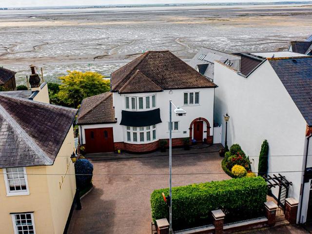 House for sale in Alton Barnes, Isle Of Man