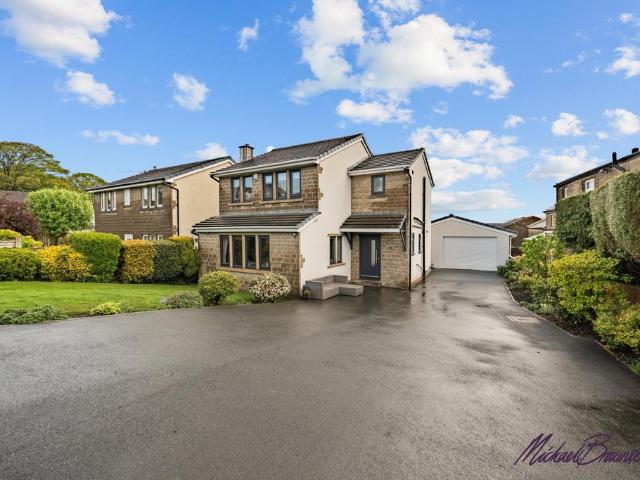 House for sale in Allerton Upper Green, Thornton