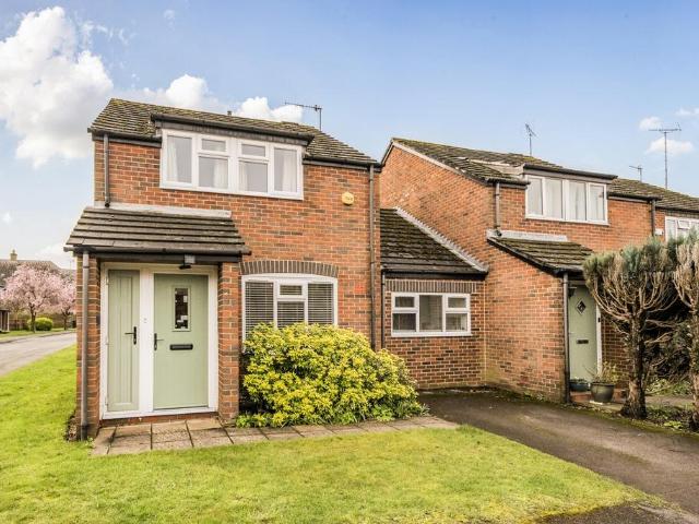 House for sale in Henley-on-Thames, Berrick Salome