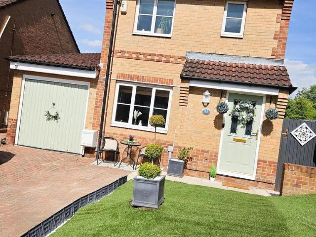 House for sale in Airedale, West Yorkshire
