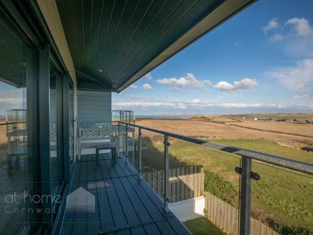 House for sale in Perrancoombe, Perranzabuloe