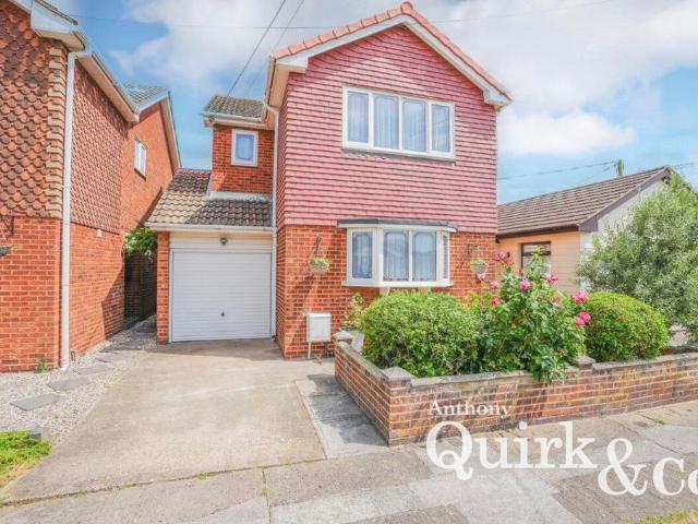 House for sale in Canvey Island