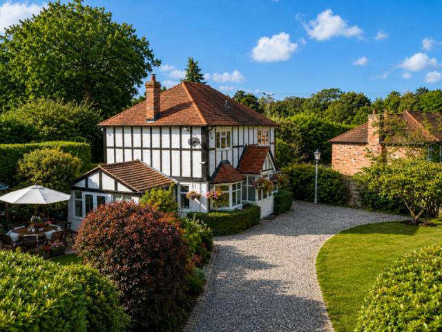 House for sale in Wilmslow Park, Wilmslow