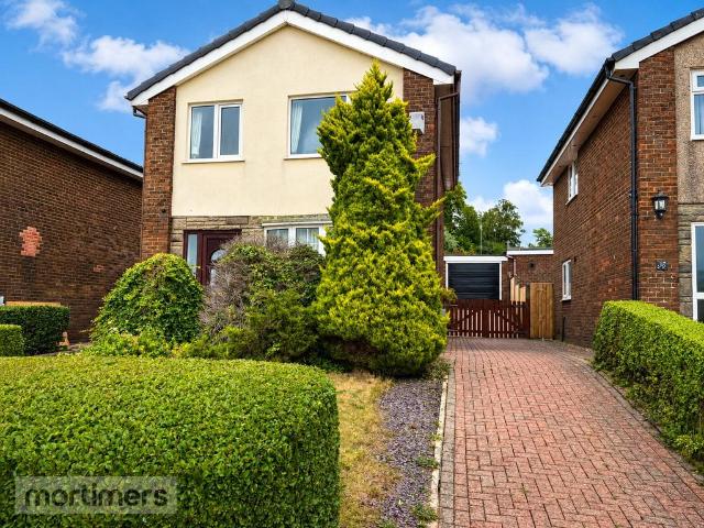 House for sale in Baxenden, Backburn