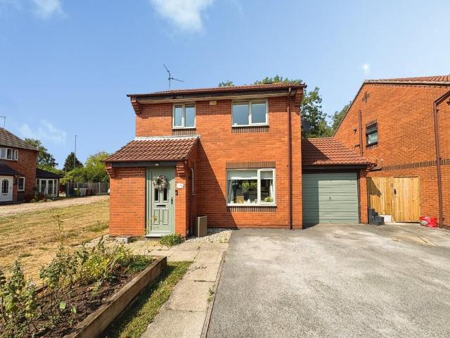 House for sale in Alverton, East Midlands
