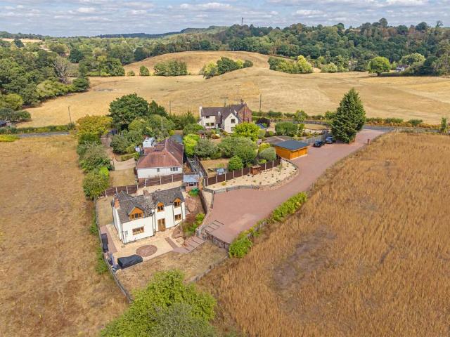 House for sale in Wolverley, Wyre Forest