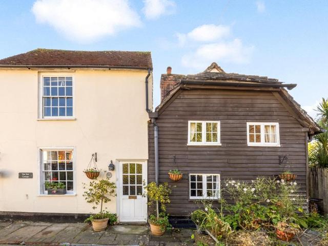 House for sale in Horsham, West Sussex