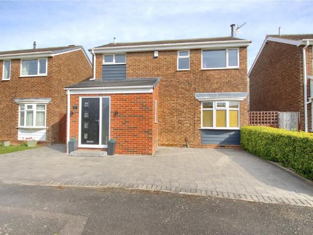 House for sale in Sunningdale, Egglescliffe