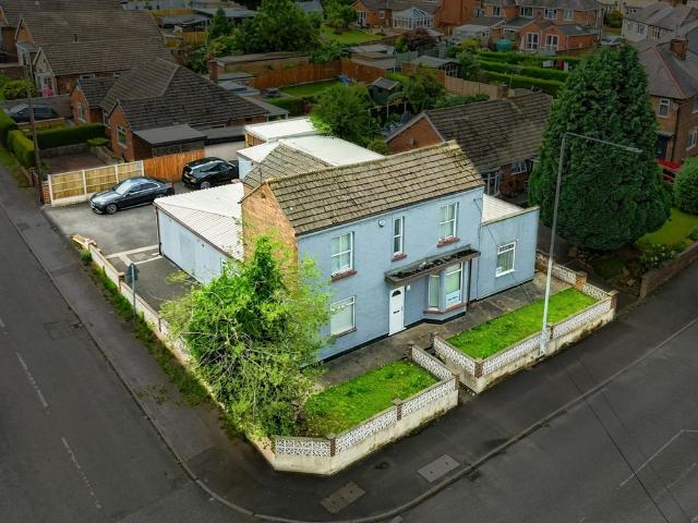 House for sale in Gedling, East Midlands