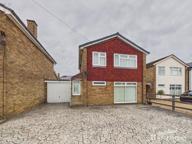 House for sale in Coppice, Aylesbury
