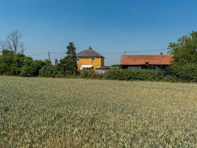 House for sale in Fordham Heath, Essex