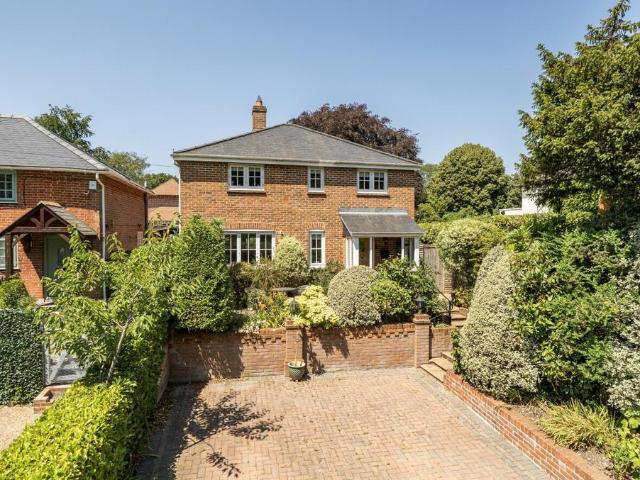 House for sale in Barton Stacey, Hampshire