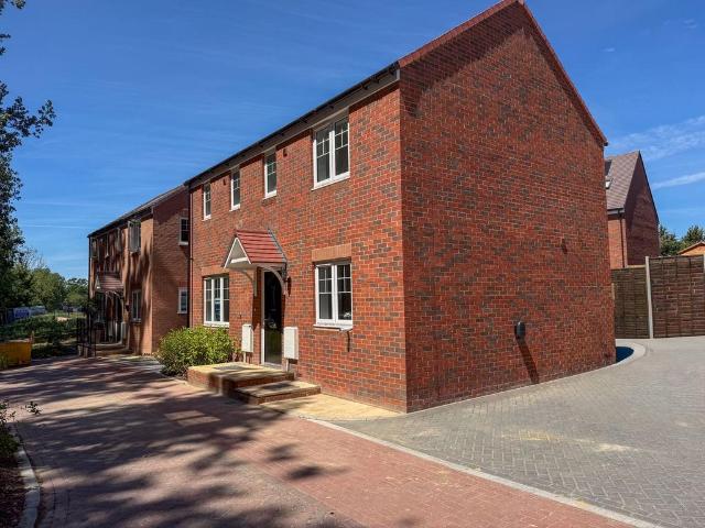 House for sale in Thatcham, West Berkshire