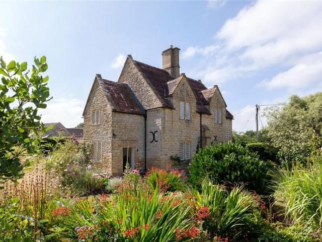 House for sale in Trent, East Dorset