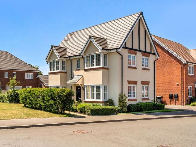 House for sale in Drakes Broughton and Wadborough, Crookhill
