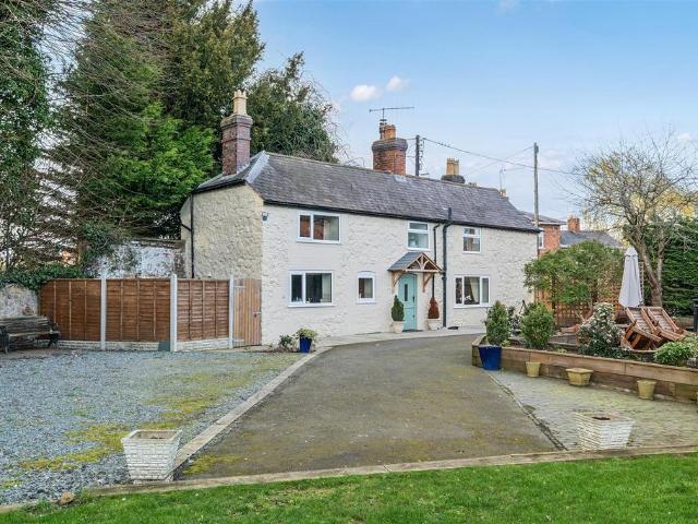 House for sale in Maesbury Marsh, Shropshire