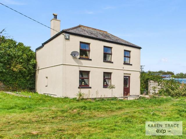 House for sale in Roche, Scredda