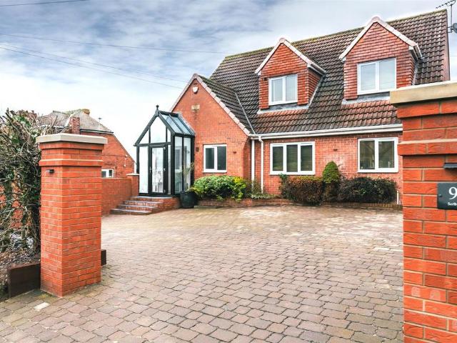 House for sale in Harthill with Woodall, Harthill