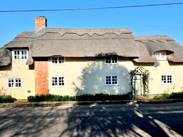 House for sale in Bedford