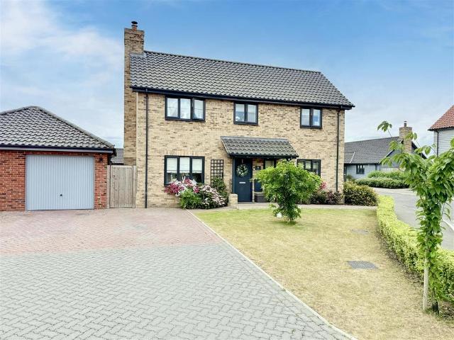 House for sale in Bedingfield, Suffolk