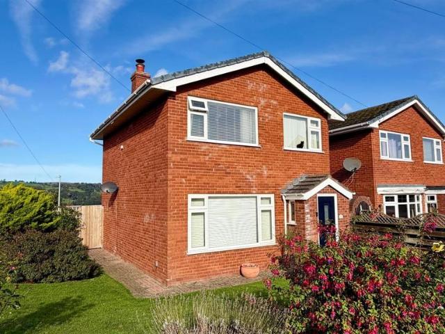 House for sale in Pentrefelin, Llansanffraid Glan Conwy