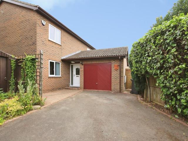 House for sale in Peterborough