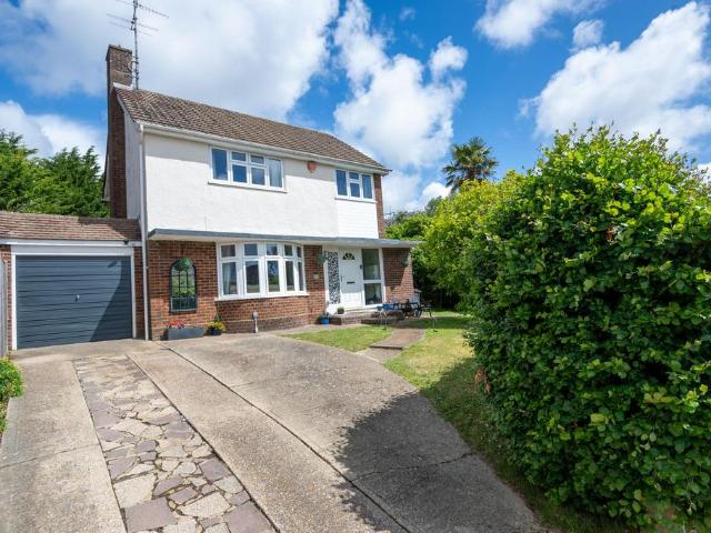 House for sale in Ratton Village, Eastbourne