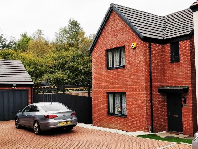 House for sale in Old St. Mellons, Falcon Lodge