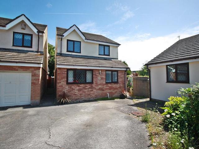 House for sale in Porthcawl, Nottage